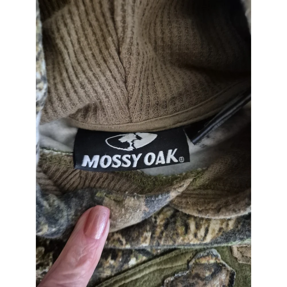 Mossy Oak mens hoodie. Embroidered sz.2XL . Nice hoodie kangaroo pocket.(#1863B)